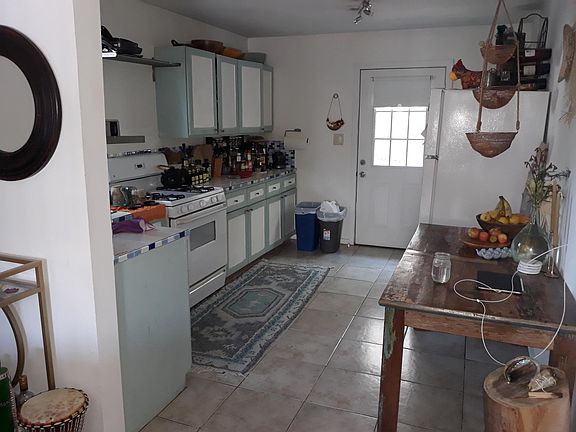 4th image of 128 E Avenue 42