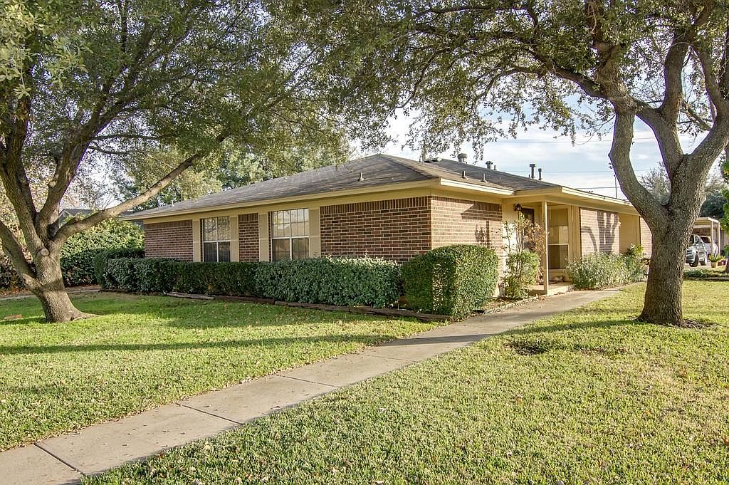 1305 Cordell St, Denton, TX 76201 Zillow