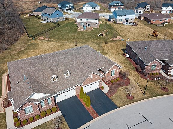 3rd image of 19226 S Whisper Creek Cir
