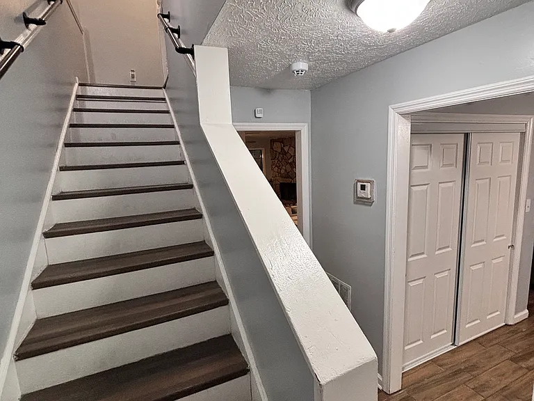 303 Leisure Lake Dr — Photo 25