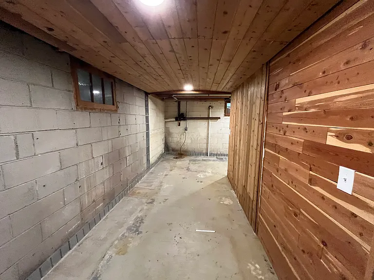 522 Dell Rd — Photo 13