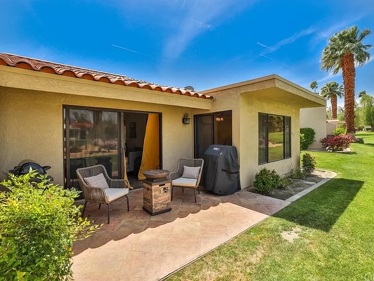 40588 Pebble Beach Cir — Photo 37