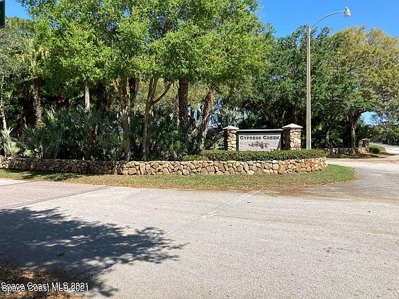 5th image of 3888 Gardenwood Cir