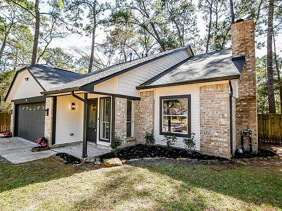 4th image of 21 Edgewood Forest Ct