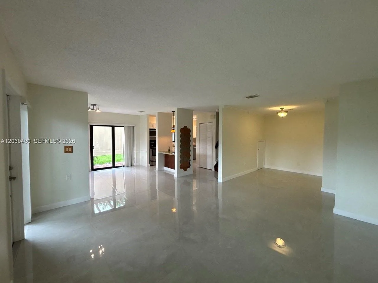 Woods Landing Condo Ph I — Photo 4