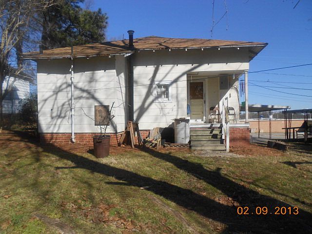 2nd image of 507 Vance Ave