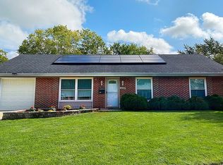 7787 Huntington Cir S, Hanover Park, IL 60133