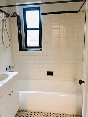 Rented by Bell Realty | media 22