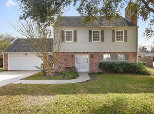 104 Devereux Dr, Lafayette, LA 70503