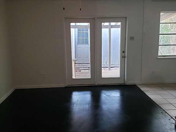 4th image of 8932 Melody Ln