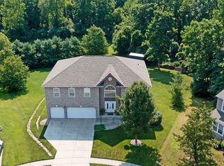 101 Deer Path Ct, Pataskala, OH 43062