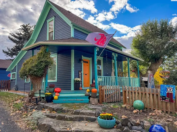 151 SE Water St, Pullman, WA 99163