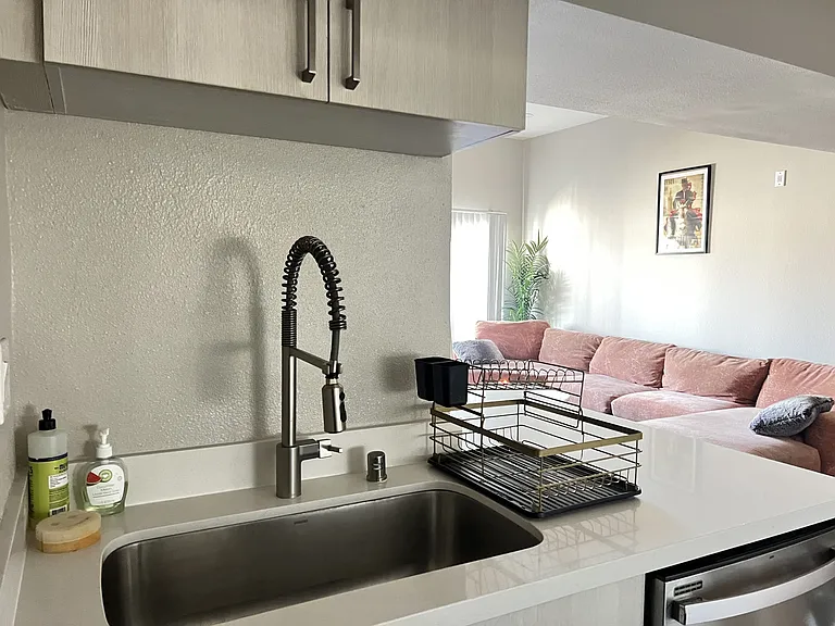 1265 N Crescent Heights Blvd #311 — Photo 3