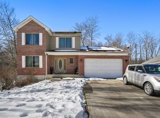 20303 Alpine Dr, Lawrenceburg, IN 47025