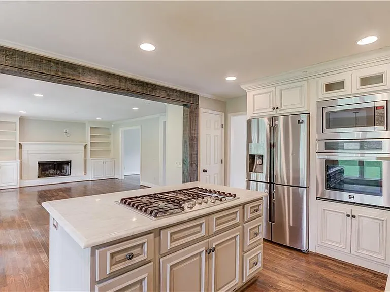 153 Lantern Ridge Ct — Photo 16