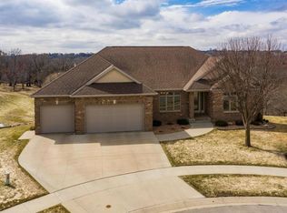 2702 Century Ln NE, Rochester, MN 55906