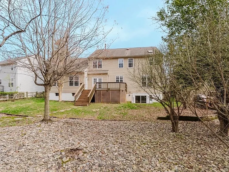 25827 Priesters Pond Dr — Photo 2