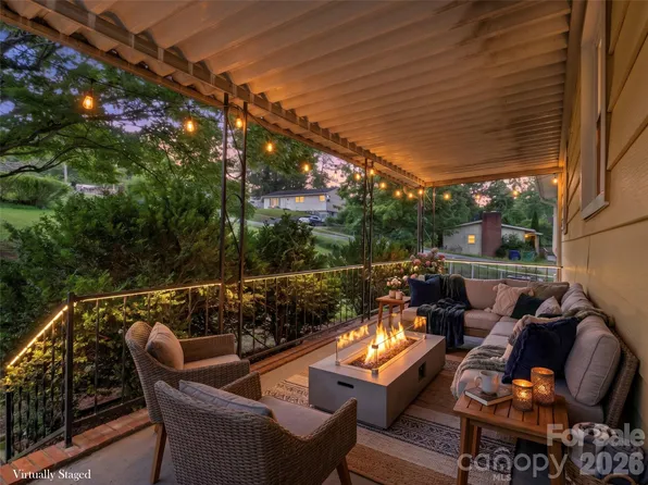 230 School Rd E, Asheville, NC 28803