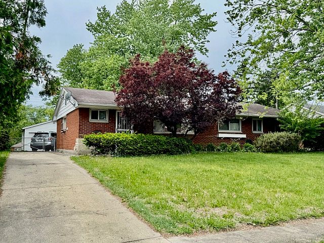 1st image of 2413 Archwood St