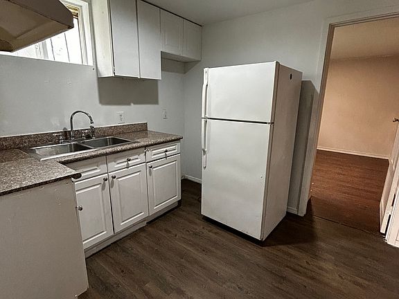 4th image of 9265 57th Ave S Unit 202
