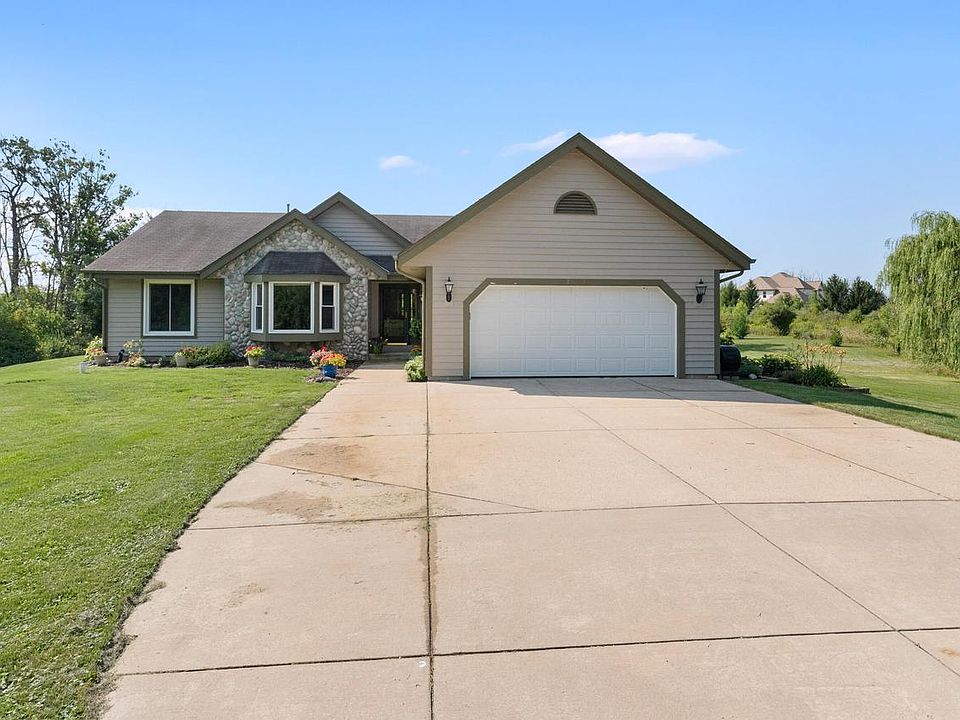 1st image of 2503 Hillcrest DRIVE