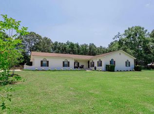 4140 Calico Dr, Cantonment, FL 32533