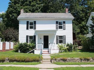 124 Wall St, Belvidere, NJ 07823
