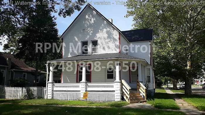 1st image of 927 Willow St #2