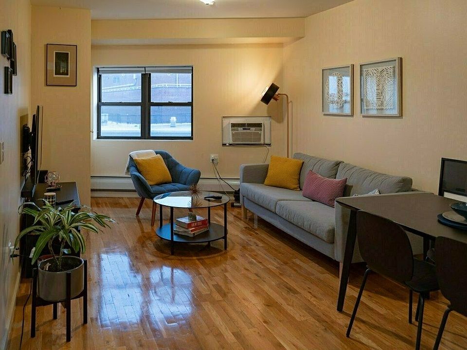 1st image of 28-18 31st St #4