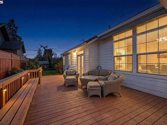 5th image of 2120 Ashbury Dr