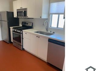 867 37th St #6, Emeryville, CA 94608