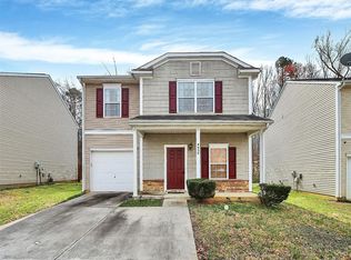 8934 Chalkstone Rd, Charlotte, NC 28216