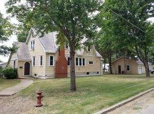 602 Smith St, Brookfield, MO 64628