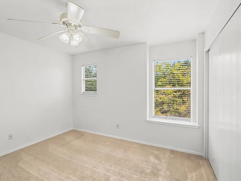 18 Anchorage Bay — Photo 19