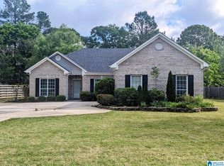 1346 Rowan Springs Dr, Leeds, AL 35094