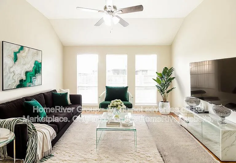18431 Sailfish Cove Dr — Photo 3