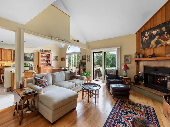15 Village Road #16, Campton, NH 03223