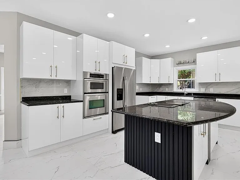 475 Trammell Dr — Photo 7