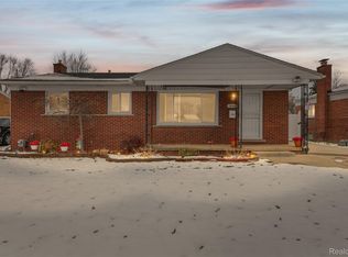 22644 Hill St, Warren, MI 48091