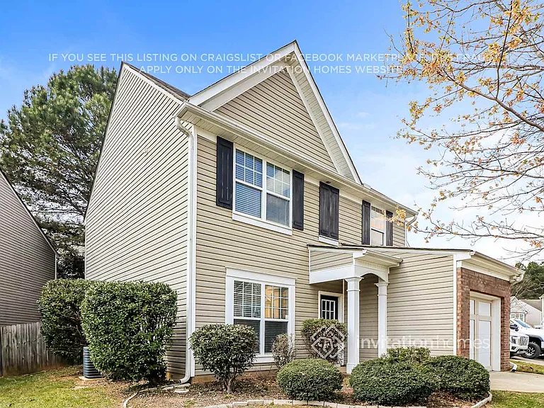 721 Mountain Laurel Dr — Photo 4