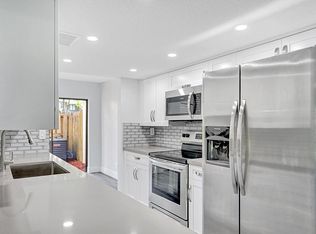 5032 S University Dr, Fort Lauderdale, FL 33328