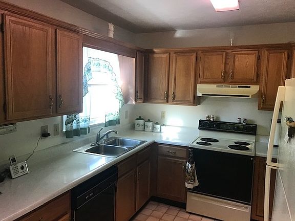 3rd image of 3051 Horseshoe Ln