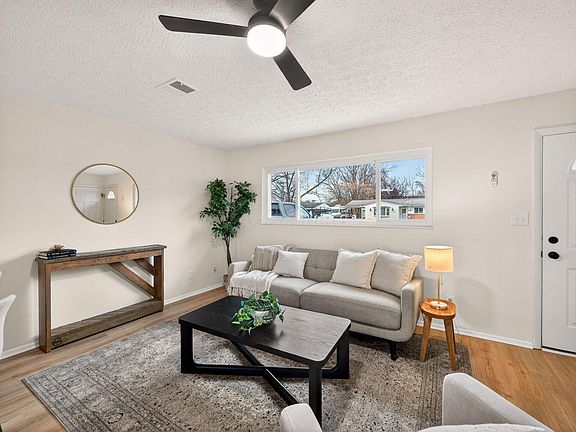 5th image of 3105 Wessex Ct