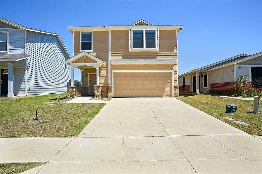 1st image of 1717 Wickham Dr