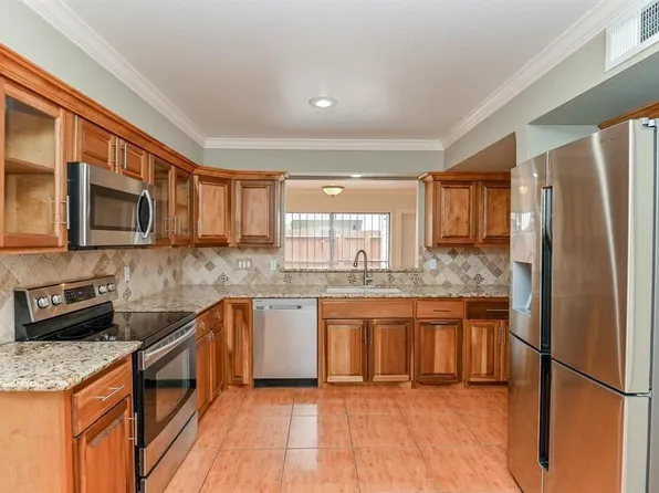 7375 Antoine Dr, Houston, TX 77088