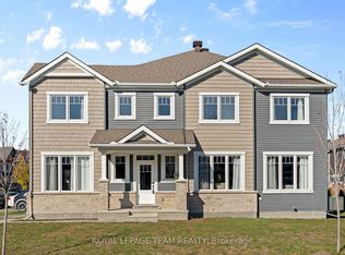 841 Regulus Rdg, Ottawa, ON K2J 6S9