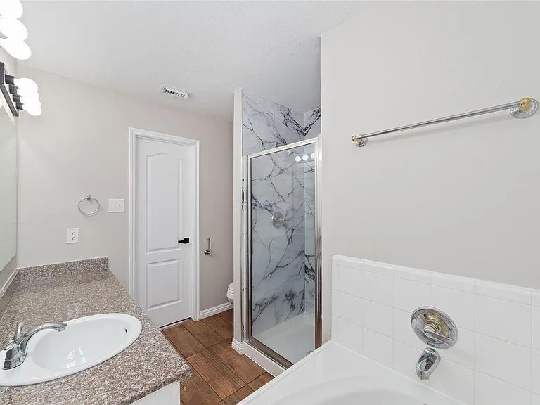 4007 Starbridge Pointe Ln — Photo 20