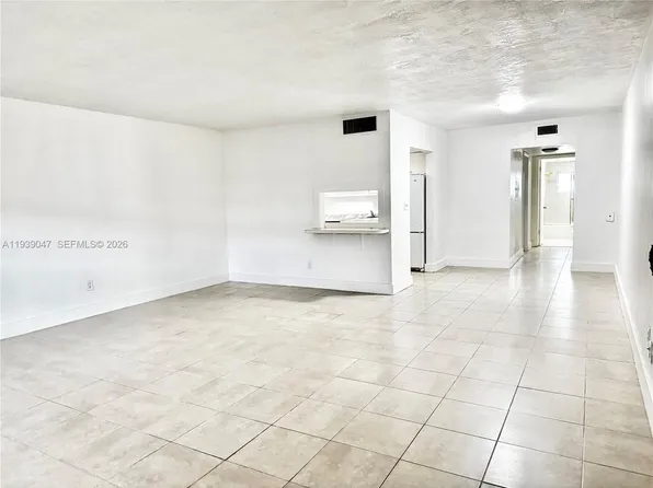 1855 NE 121st St APT 6, North Miami, FL 33181