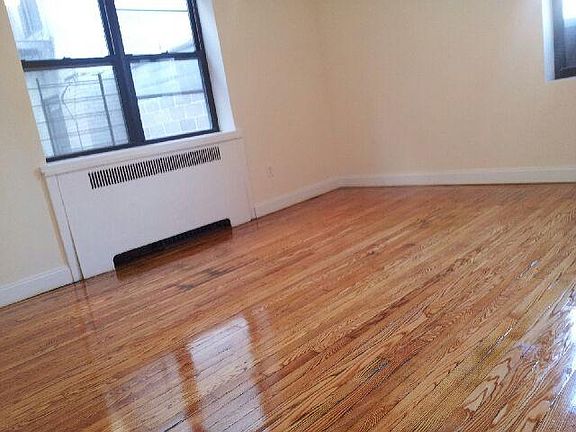 2nd image of 610 W 173rd St APT 2F