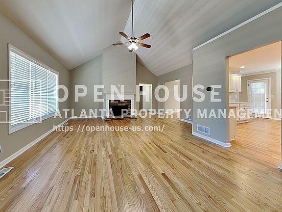 3rd image of 112 Hickory View Ln